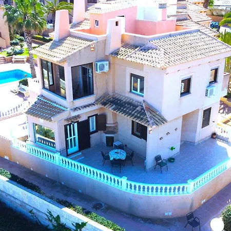 A Orillas Del Mar Holiday home *