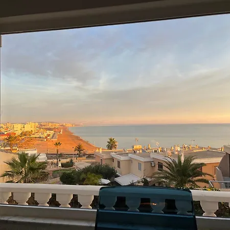 A Orillas Del Mar