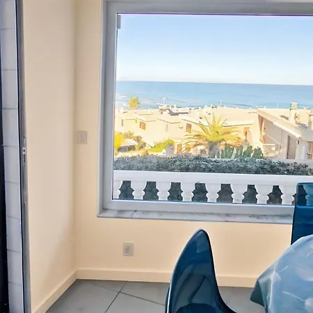 度假居 A Orillas Del Mar *